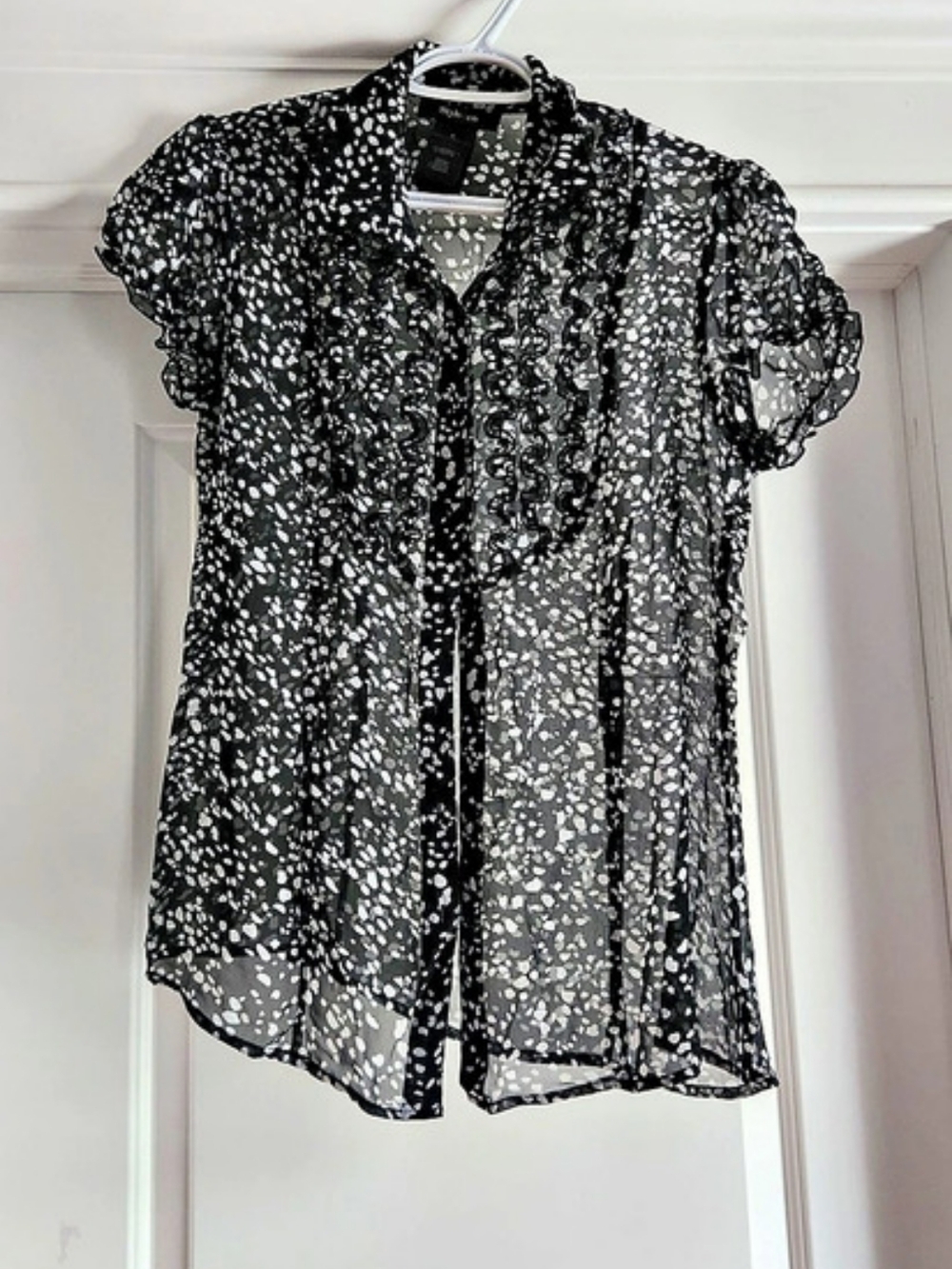 Style&co Abstract Print Sheer Blouse Black & White Size 8 Like New